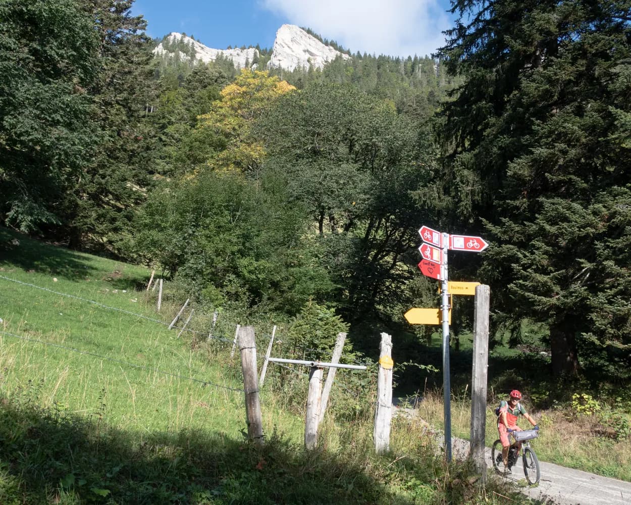 Aiguilles de Baulmes Bike