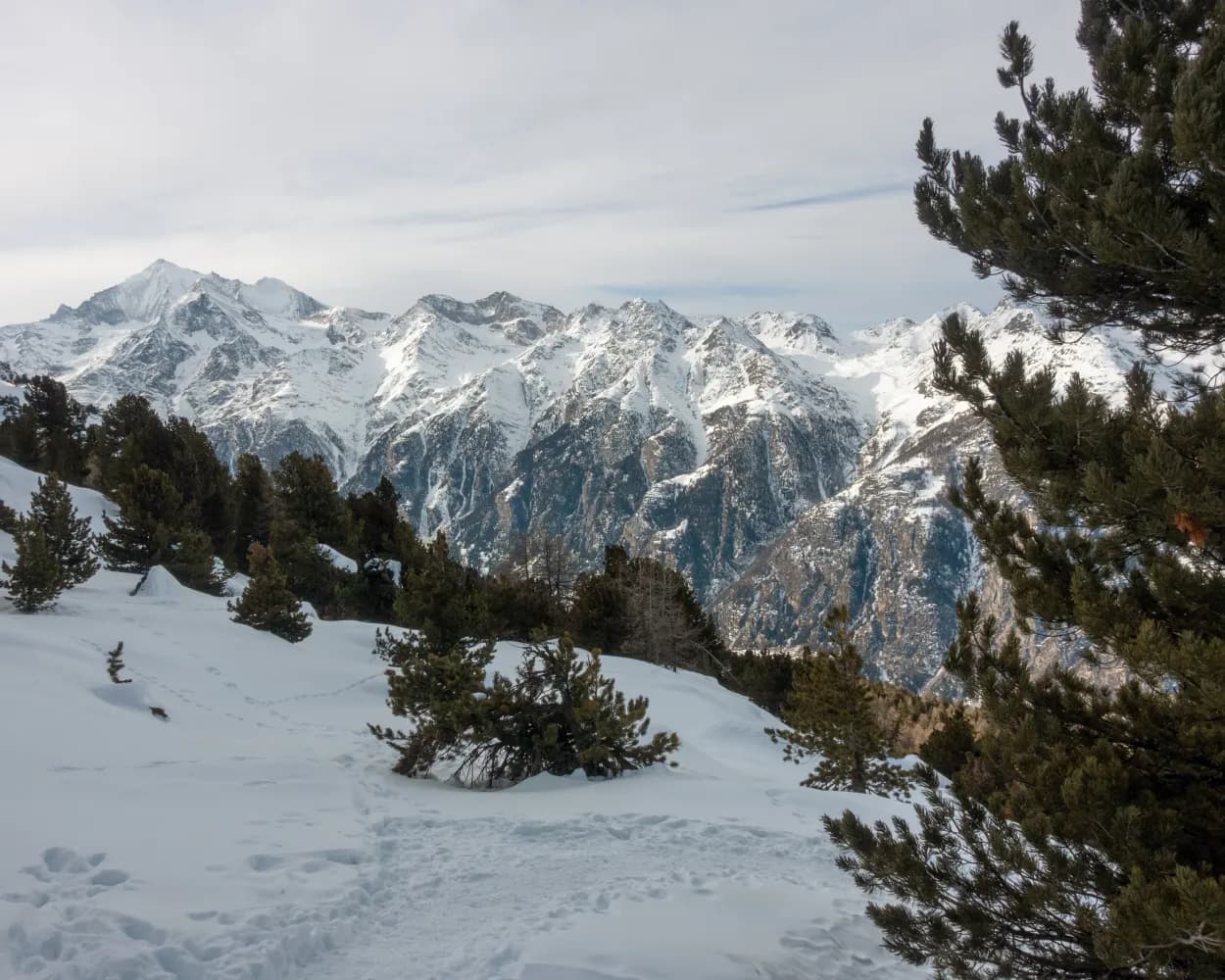 Hannigalp–Wannihorn Trail