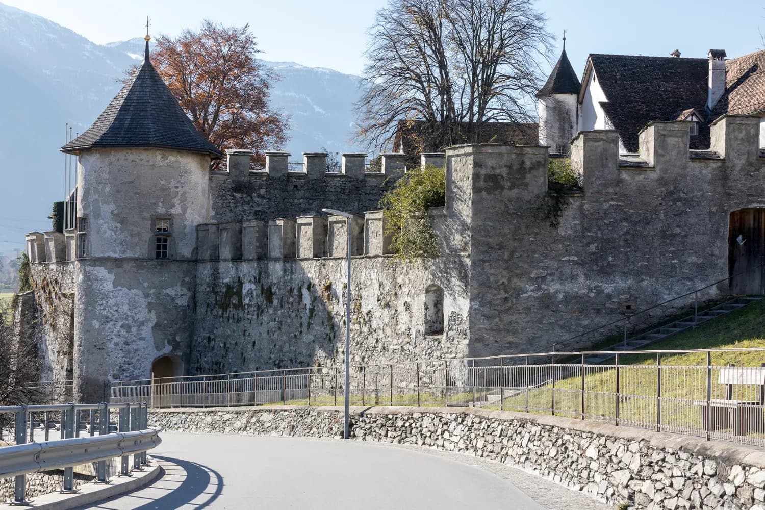 Schloss Haldenstein