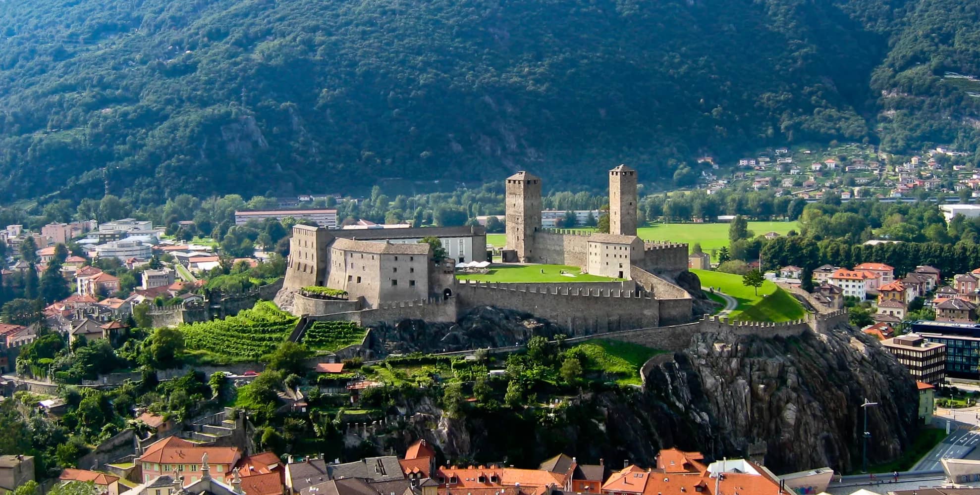 Bellinzona und Täler