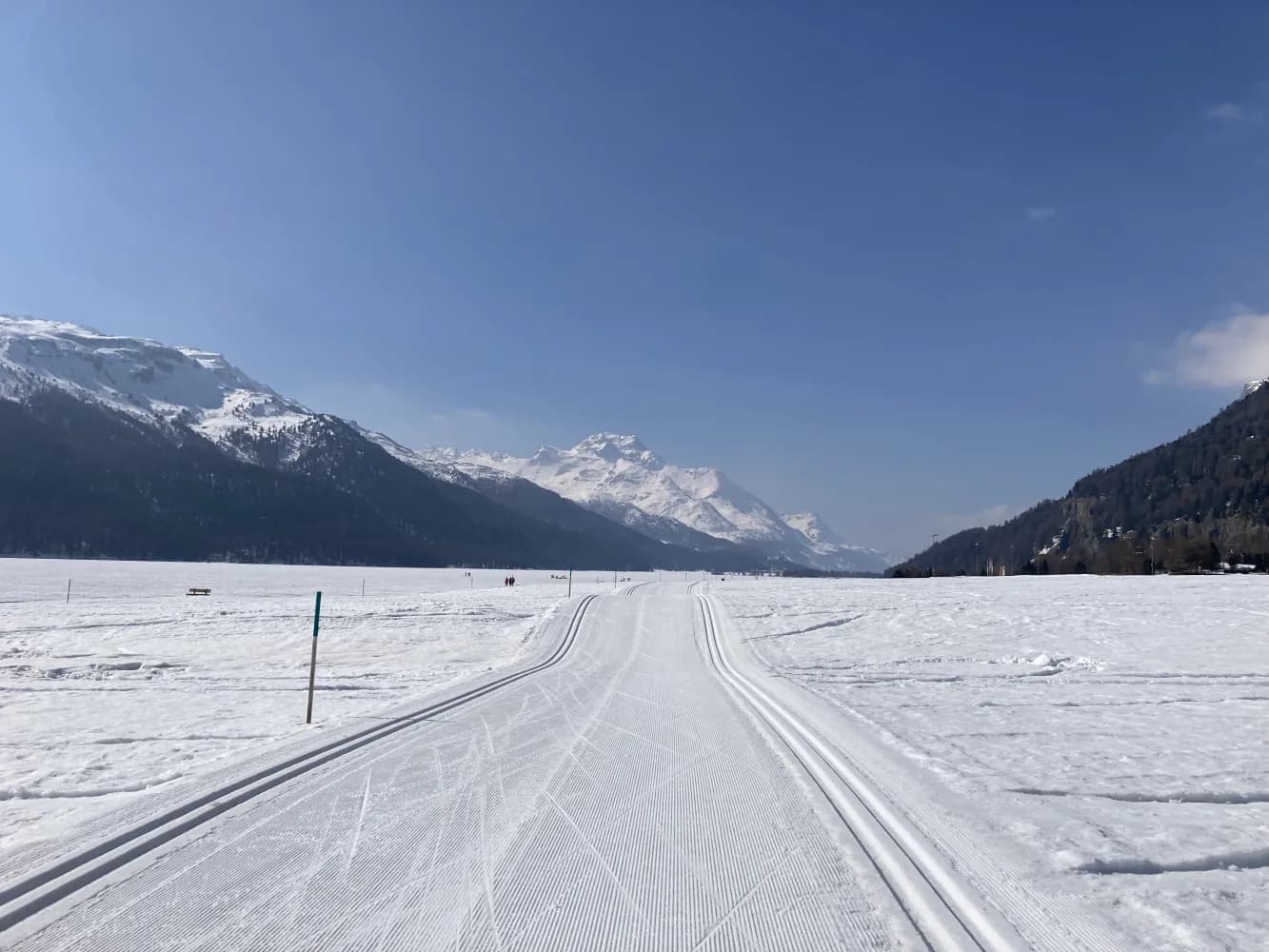 Cross-country skiing resorts from St. Moritz by public transport