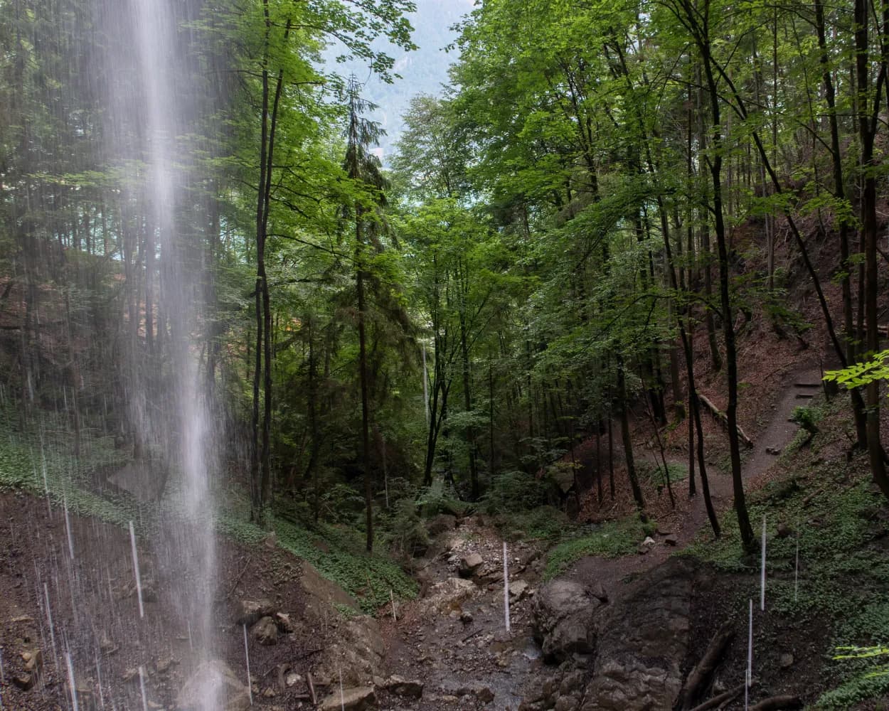 Brienzersee Drei Wasserfälleweg, Stage 2/2