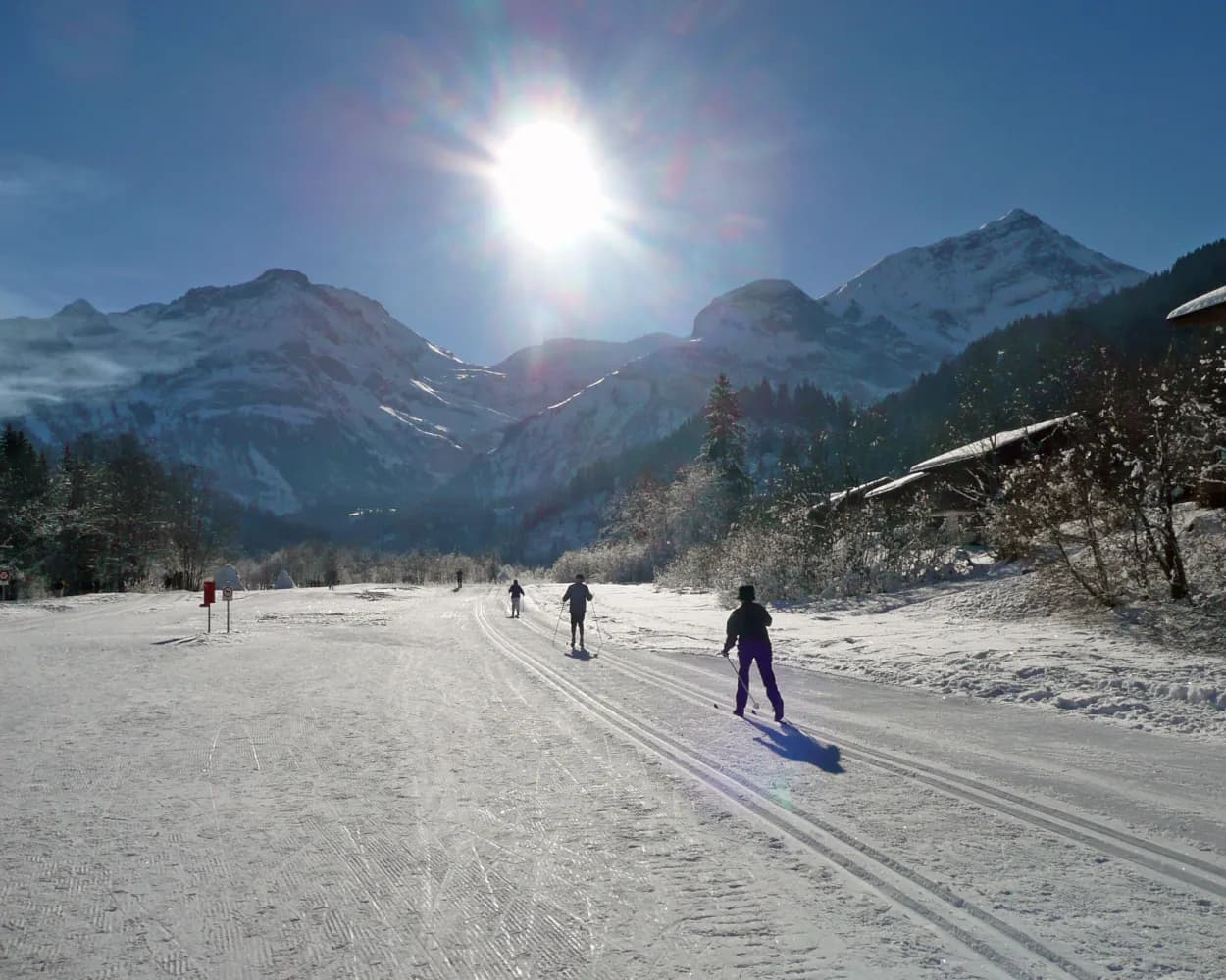 Cross-country skiing resorts from Saanen by public transport